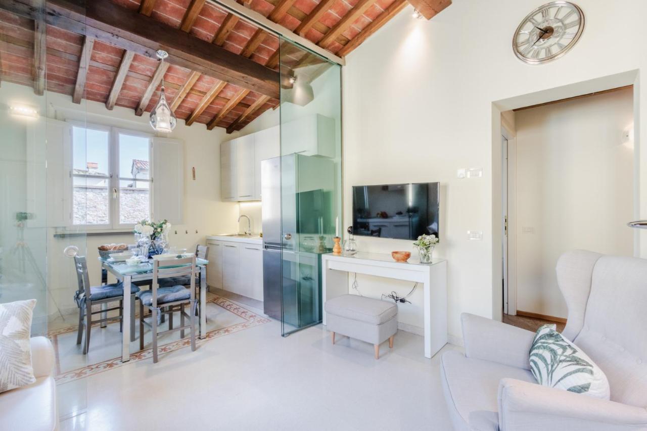 Appartamento Helene Smart Flat With Elevator Inside Lucca Esterno foto